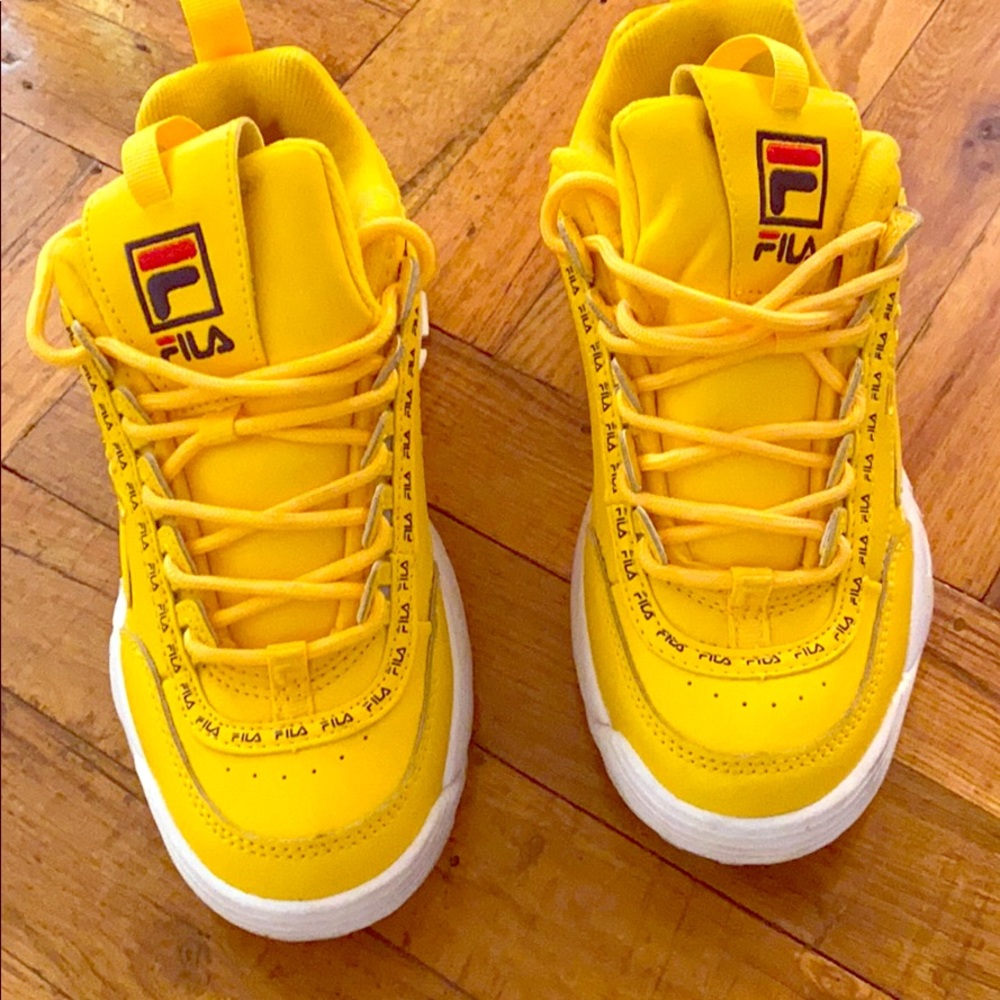 Yello fila sneakers